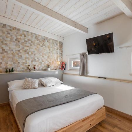Loft 35 - Private Parking Villa Quartu Sant'Elena Bagian luar foto